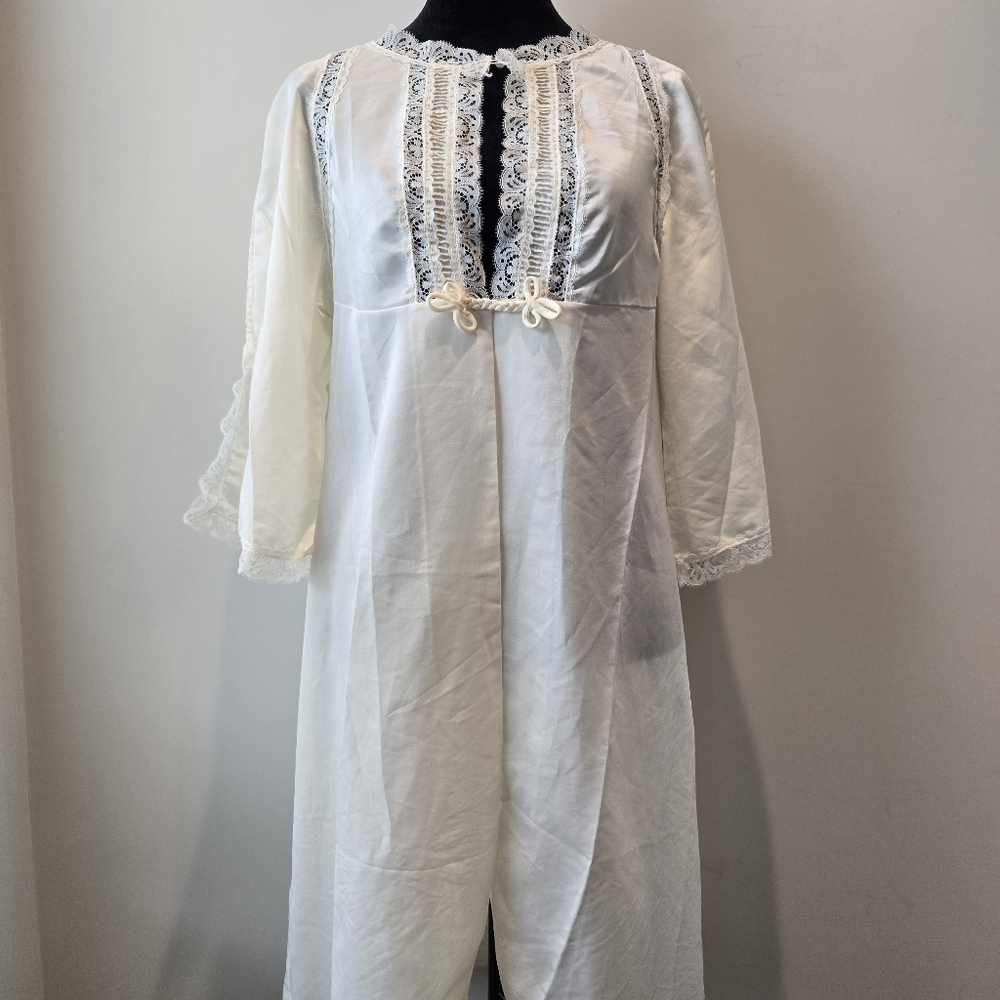 Vintage Barbizon Women's Silk Blend & Lace Negligee Nightgown Sheer Robe Small